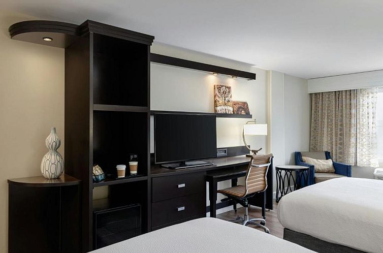 Courtyard by Marriott Charleston Historic District