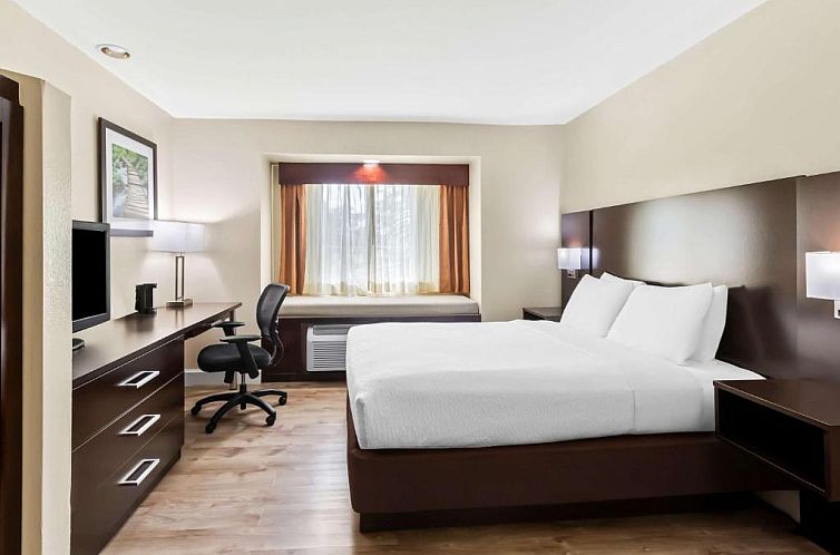 Best Western Patriots Point