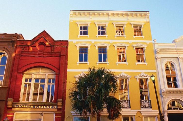 Holiday Inn Charleston Historic Downtown, an IHG Hotel