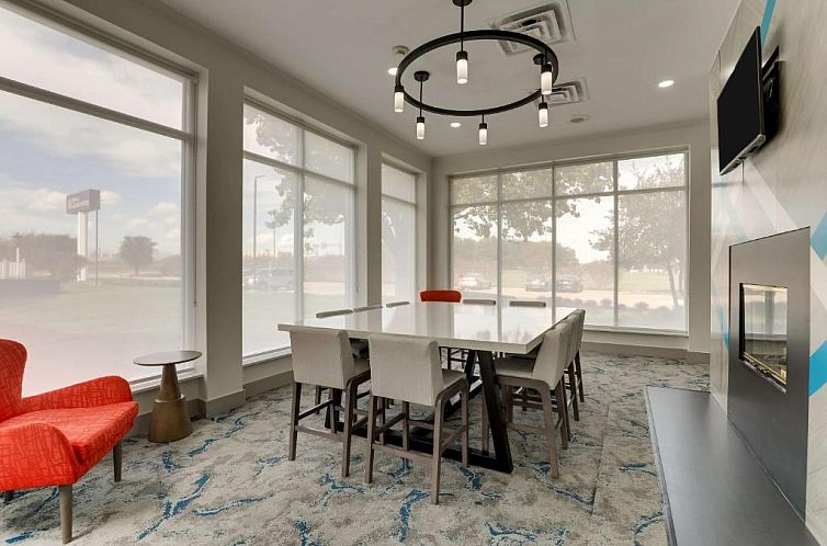 Hilton Garden Inn Fort Worth/Fossil Creek