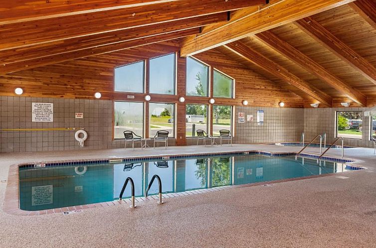 MountainView Lodge and Suites