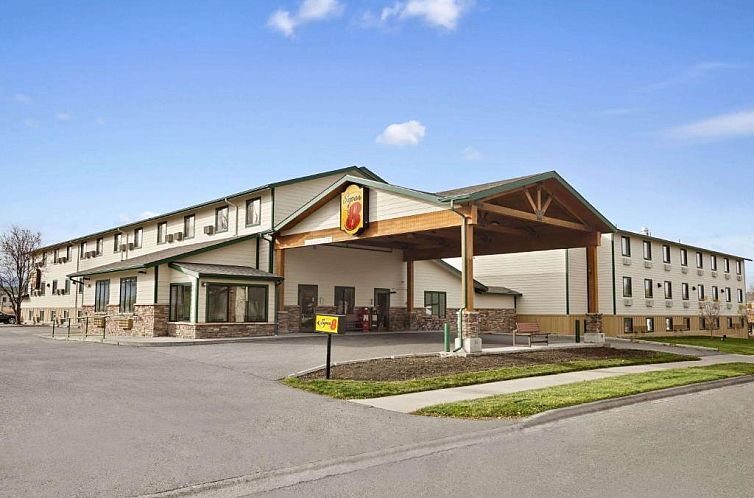 Super 8 by Wyndham Bozeman
