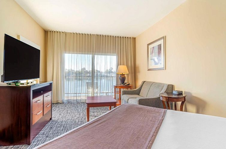 Best Western Plus Bayside Hotel