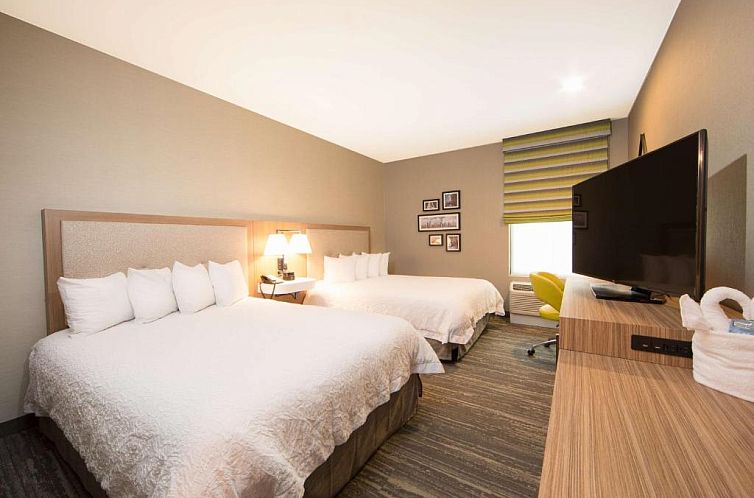 Hampton Inn & Suites Seattle-Downtown