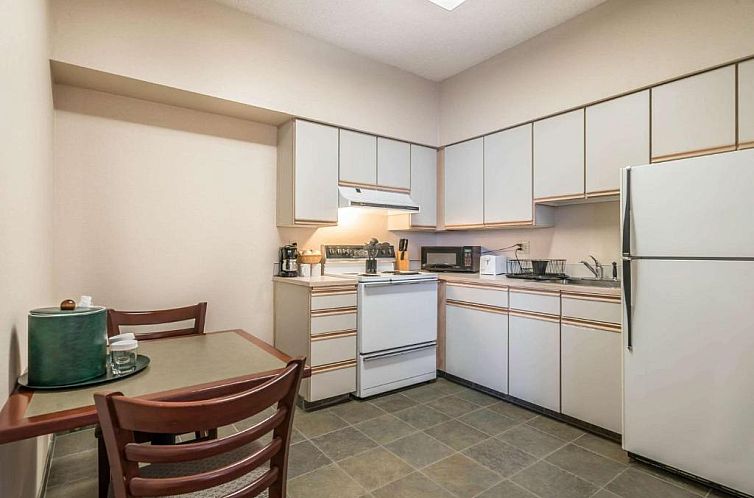 Comfort Inn & Suites Seattle North