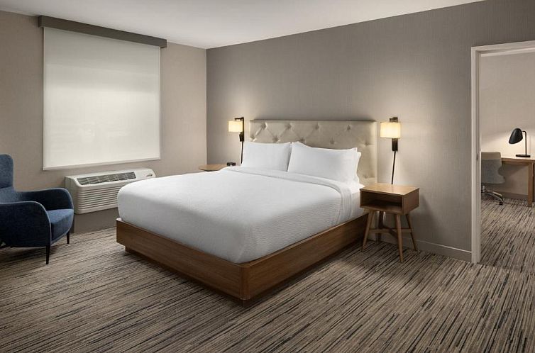 Four Points by Sheraton Downtown Seattle Center