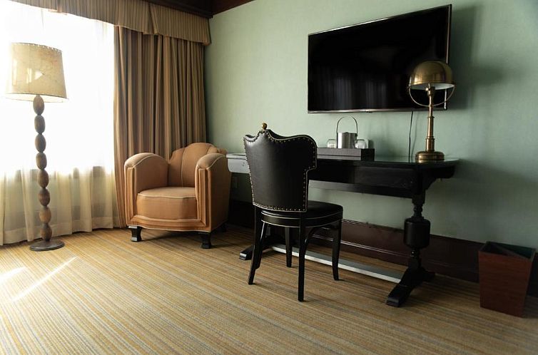 The Arctic Club Seattle, a DoubleTree by Hilton Hotel