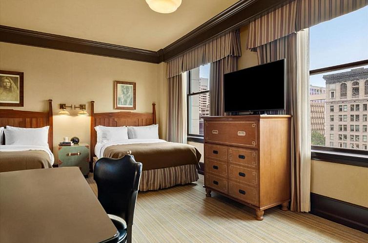 The Arctic Club Seattle, a DoubleTree by Hilton Hotel