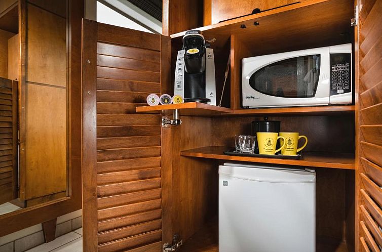 Staypineapple, Watertown, University District Seattle