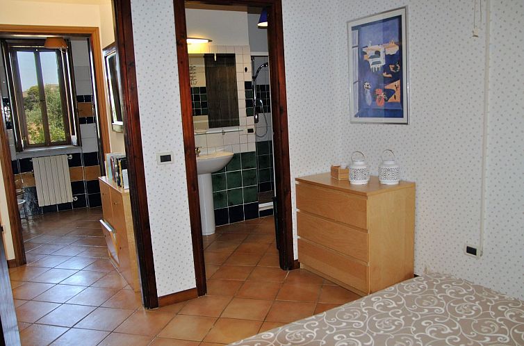 Vakantiehuis Angenehmes Haus in Itri mit überdachtem Innenh