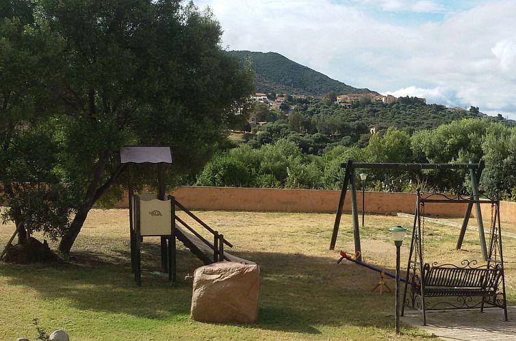 Appartement Badus in Badesi