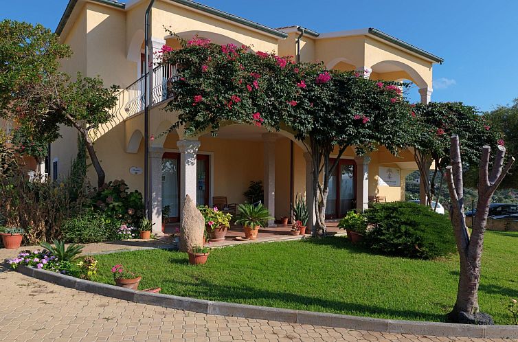 Appartement Badus in Badesi