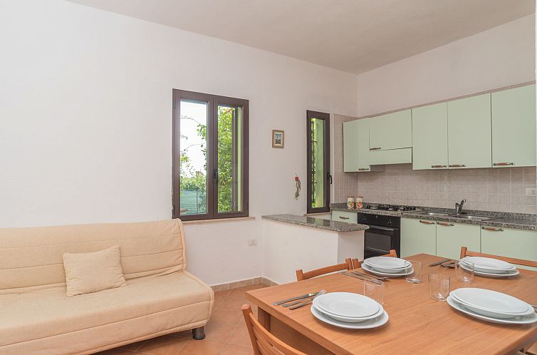 Appartement Stella con piscina comune (REI101)