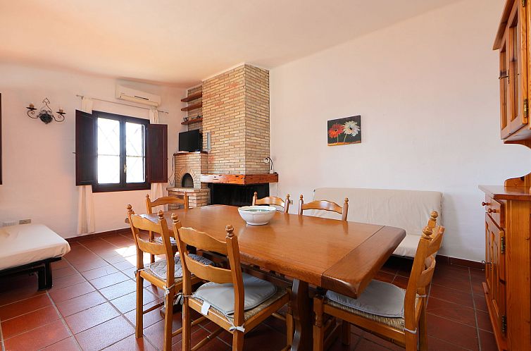 Vakantiehuis Ville Sant'Elmo (REI240)