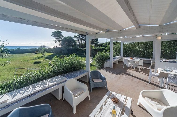 Vakantiehuis Villa "Villa Amare" mit Blick aufs Wasser