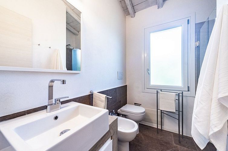 Vakantiehuis Villa "Villa Amare" mit Blick aufs Wasser