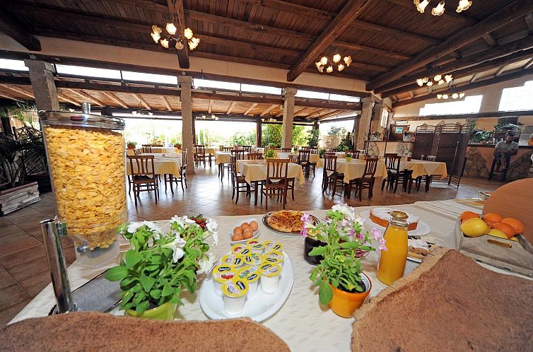 Agriresidence Mamuntanas