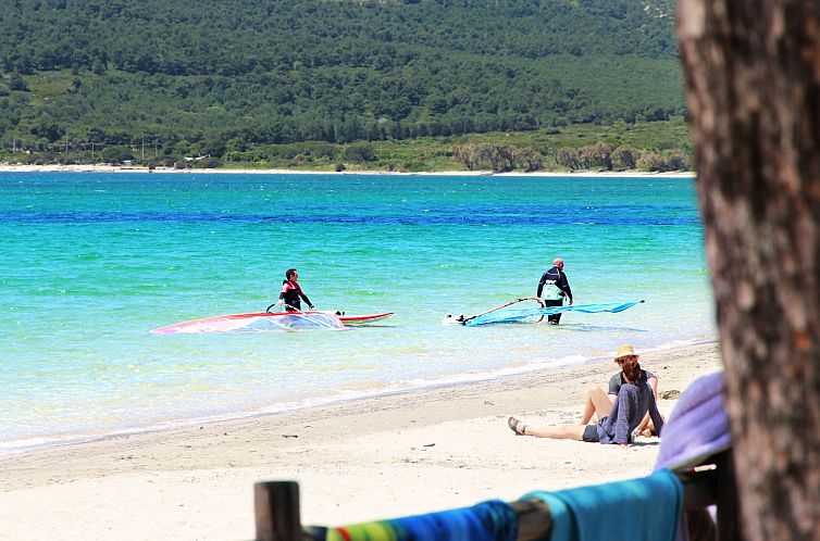 Vakantiehuis Rustikale Villa mit Steinpool