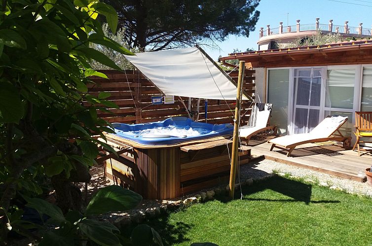 Vakantiehuis Schönes Ferienhaus mit Whirlpool