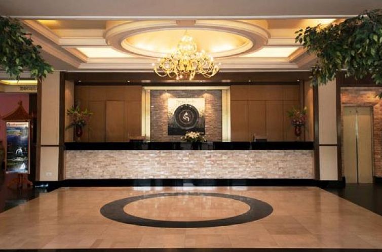 Chakungrao Riverview Hotel