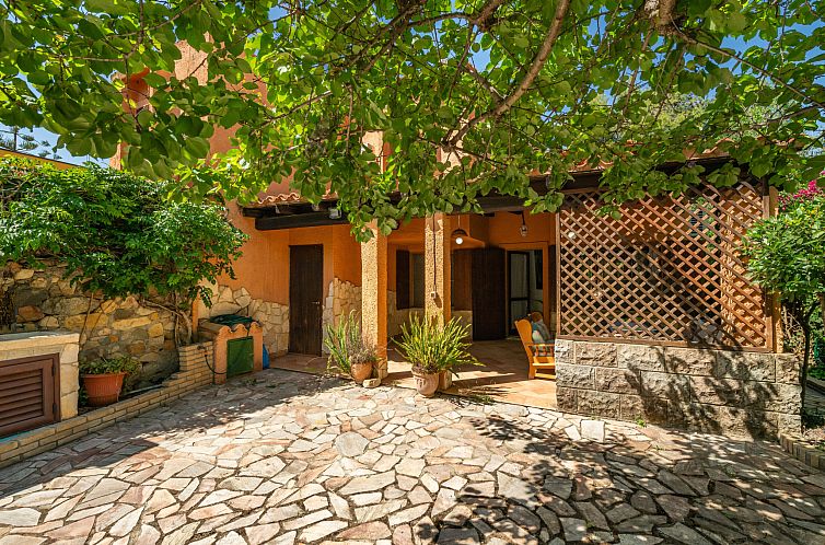 Guest house 0930629 - Holiday property Sardinia - Vakantiehuis Cordolino Blu