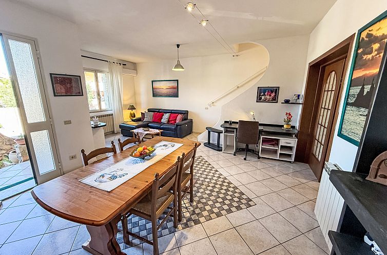 Vakantiehuis Is Argiolas