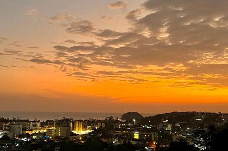 Mountain Seaview Luxury Apartments