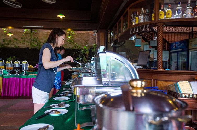 Kata Poolside Resort SHA Plus