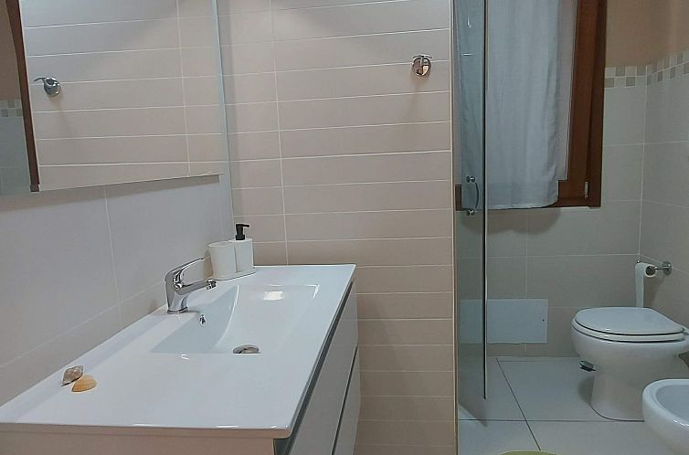 Appartement Unterkunft in der 'Villa Luigi' mit oberirdische