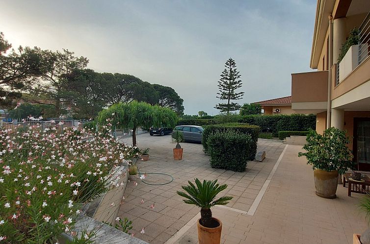 Appartement Unterkunft in der 'Villa Luigi' mit oberirdische