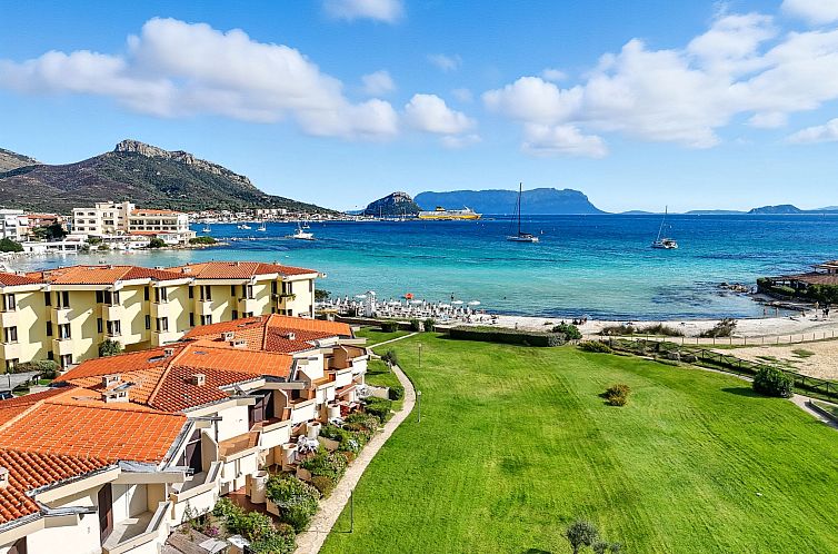 Guest house 09314124 - Apartment Sardinia - Appartement Iris 5, Terza Spiaggia