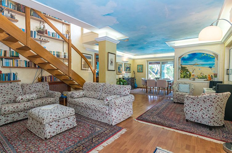 Vakantiehuis Surphinia