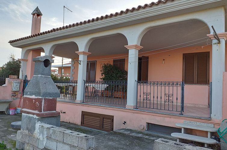 Unterkunft 0932508 - Ferienhaus Sardinien - Vakantiehuis Haus in La Caletta mit privatem Parkplatz