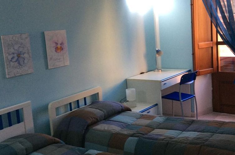 Appartement mit Balkon