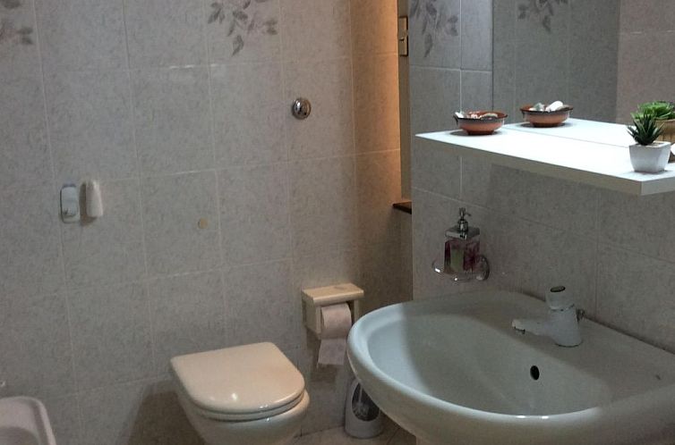 Appartement mit Balkon