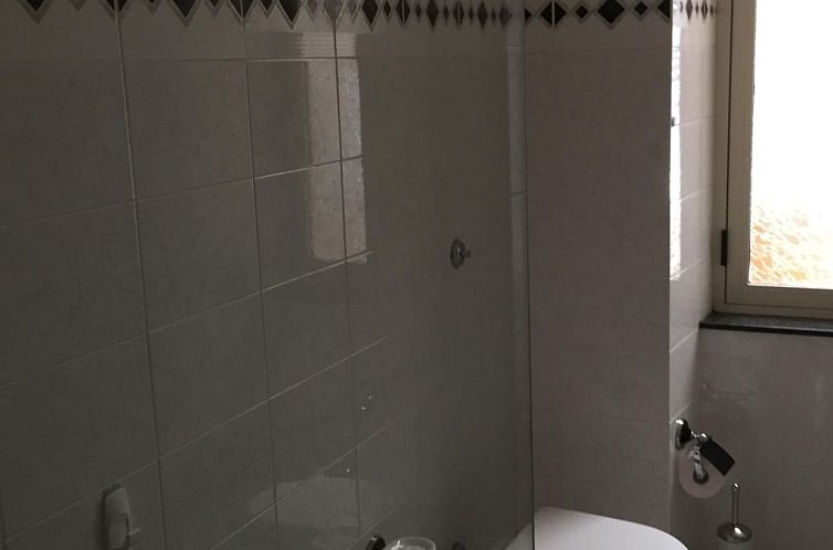 Appartement mit Balkon