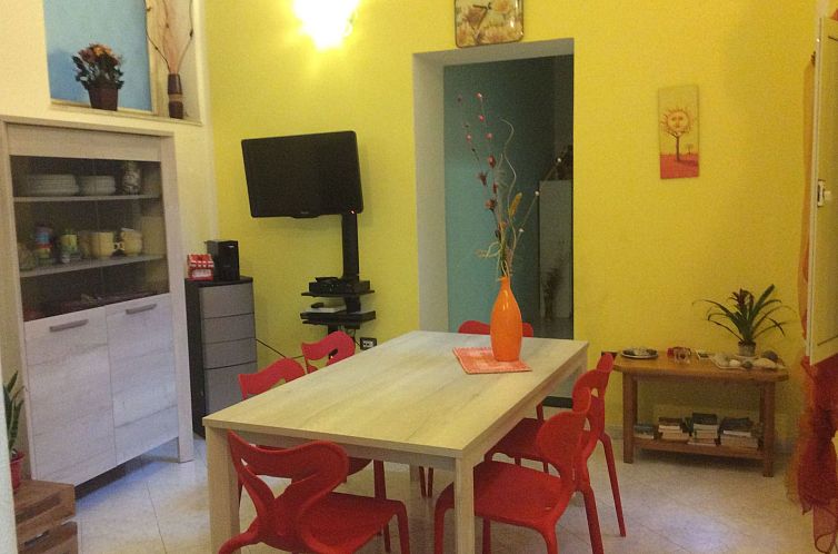 Appartement mit Balkon