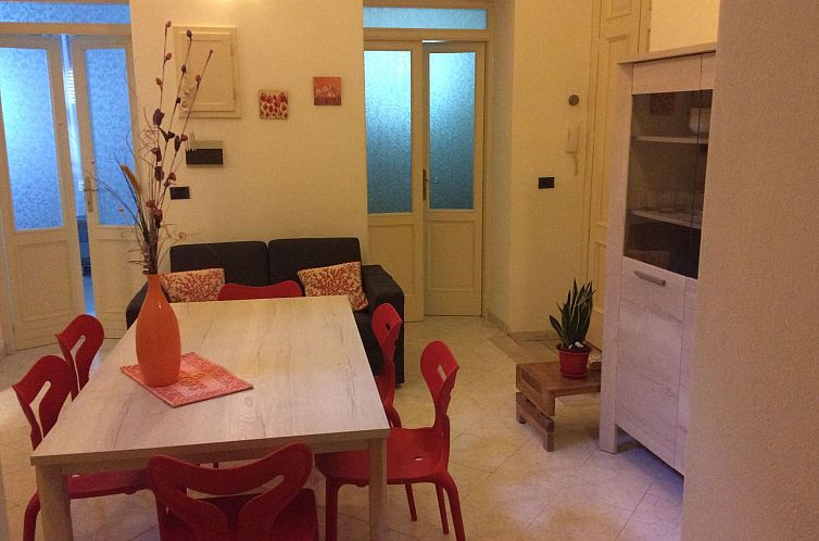 Appartement mit Balkon