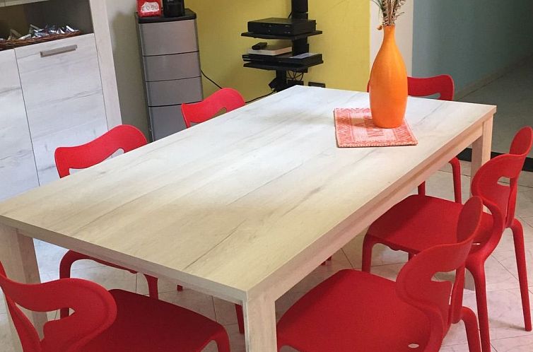 Appartement mit Balkon