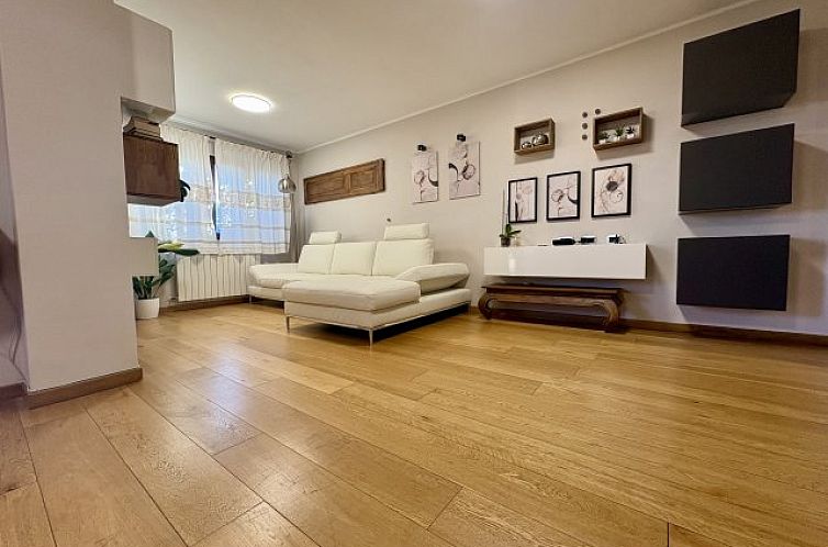 Vrijstaande woning in Usini