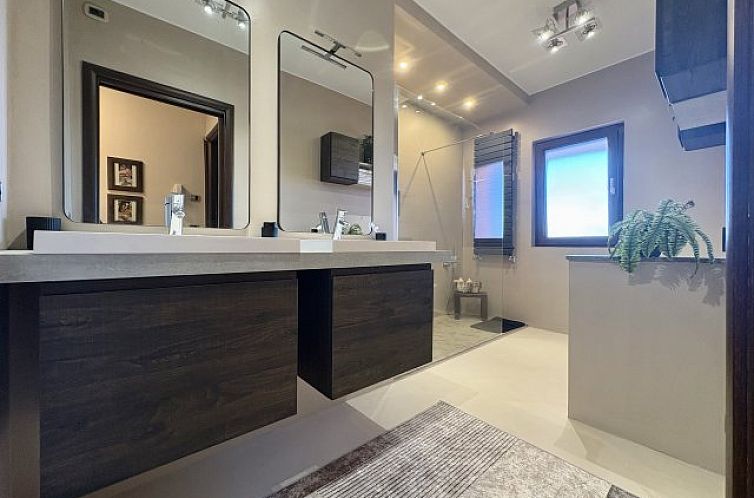 Vrijstaande woning in Usini