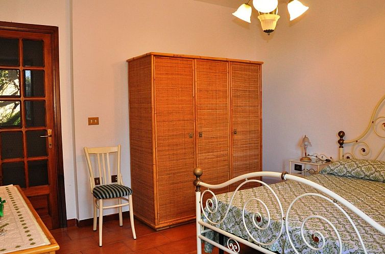 Appartement Lubagnu Vacanze- Drei-Zimmer-Wohnung C