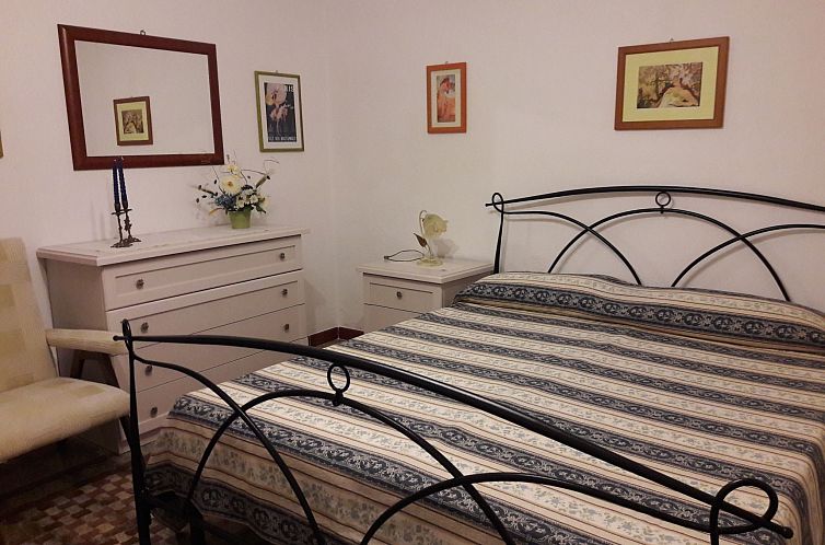Appartement Lubagnu Vacanze- Drei-Zimmer-Wohnung E