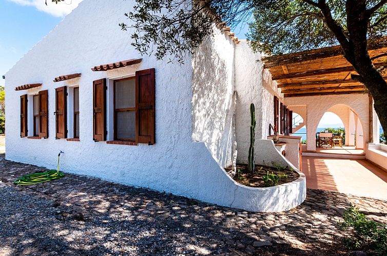 Vakantiehuis Haus in Sant'antioco mit überdachtem Parkplatz