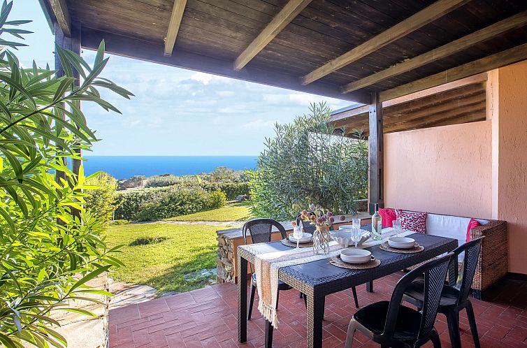 Guest house 0934617 - Apartment Sardinia - Appartement Le Tonnare