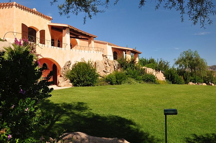 Vakantiehuis Villa Isabel, Meer- und Strandblick, Schwimmbad