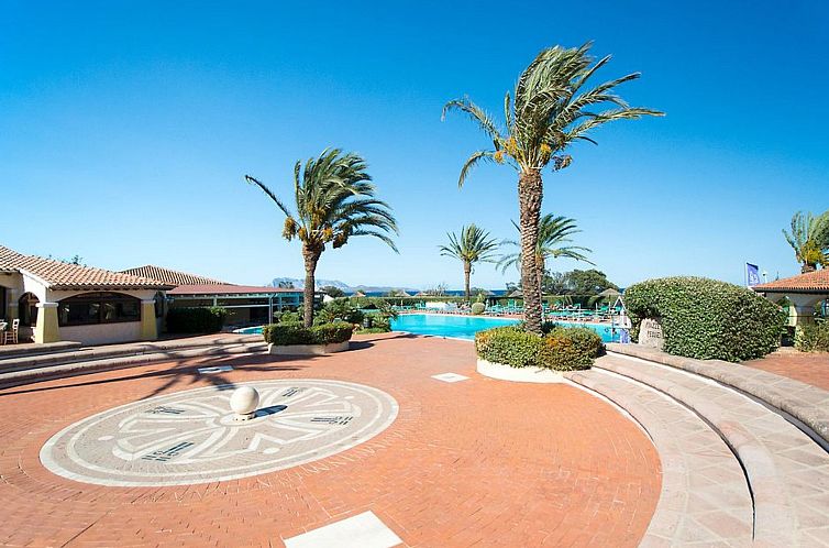 Guest house 0935019 - Apartment Sardinia - Appartement Apt. Eldi SB, mit gemeinsamem Schwimmbad