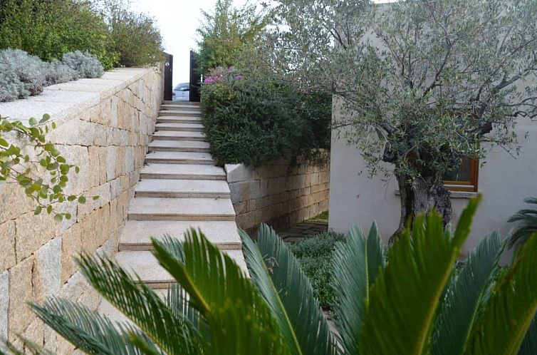 Vakantiehuis Villa Luca, mit teilweisem Meerblick und Swimmi