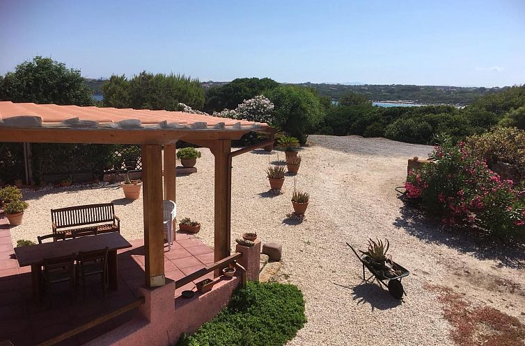 Appartement Wohnung in Calasetta mit Grill und Garten