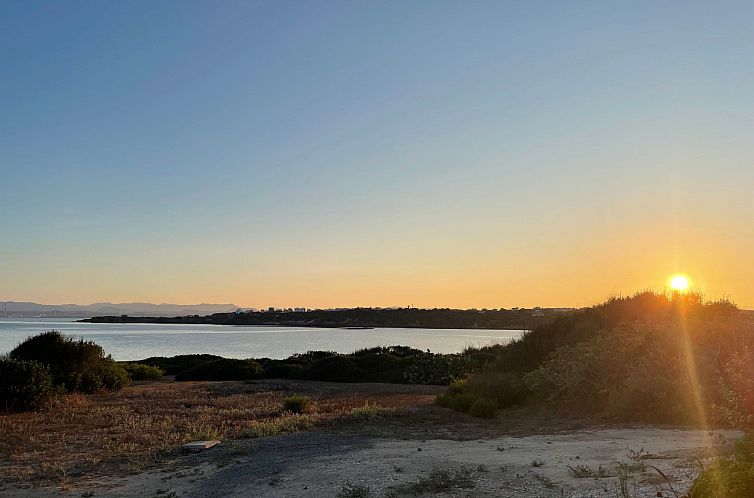 Appartement Wohnung in Calasetta mit Grill und Garten